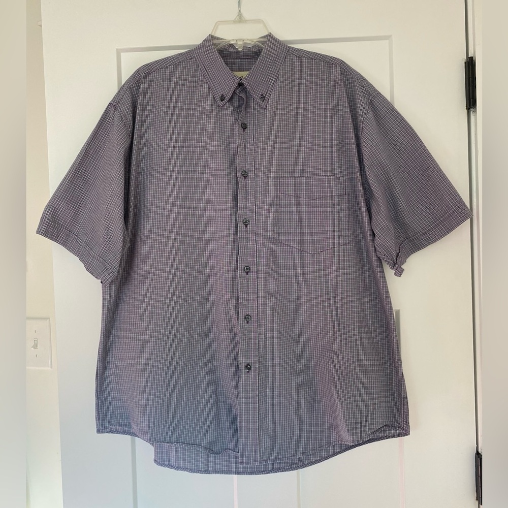 Eddie Bauer Men’s Short Sleeve Button Down Shirt Purple Plaid Large